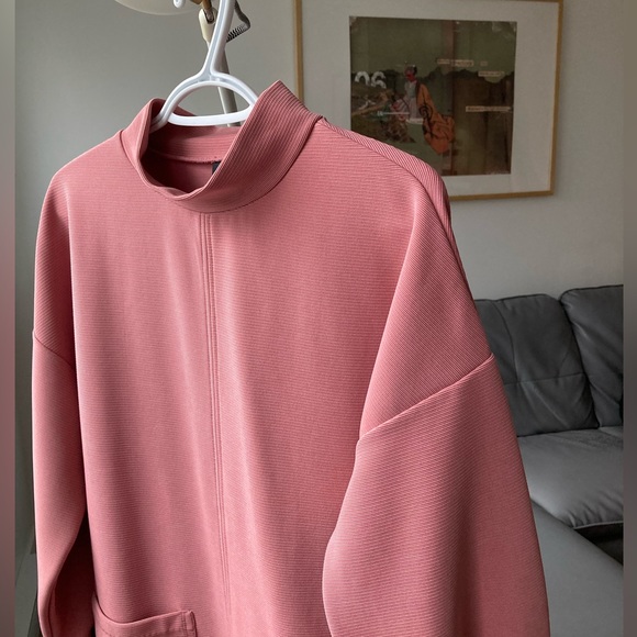 Cool cocoon pink dress XS - never worn! Perfect condition. - Picture 2 of 7